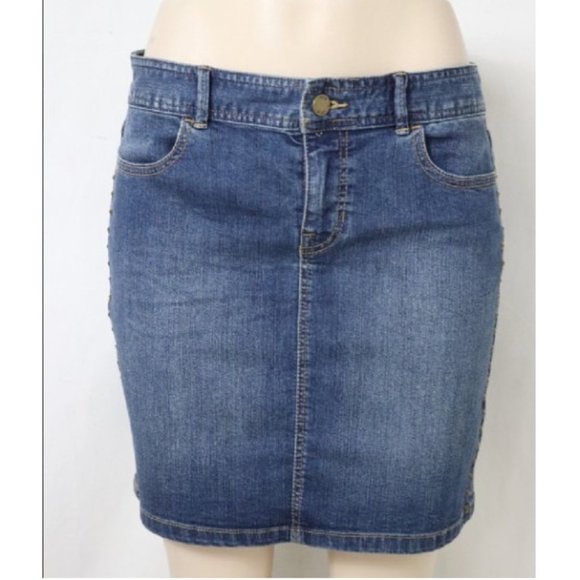 Cache Dresses & Skirts - Cache Denim and Studs Mini Skirt 8 EUC